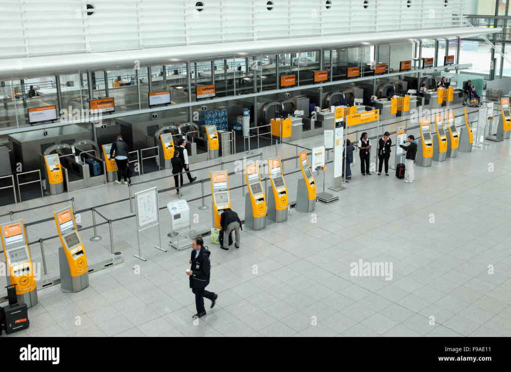 Frankfurt Airport Lufthansa Self service Check in Kiosks Frankfurt 